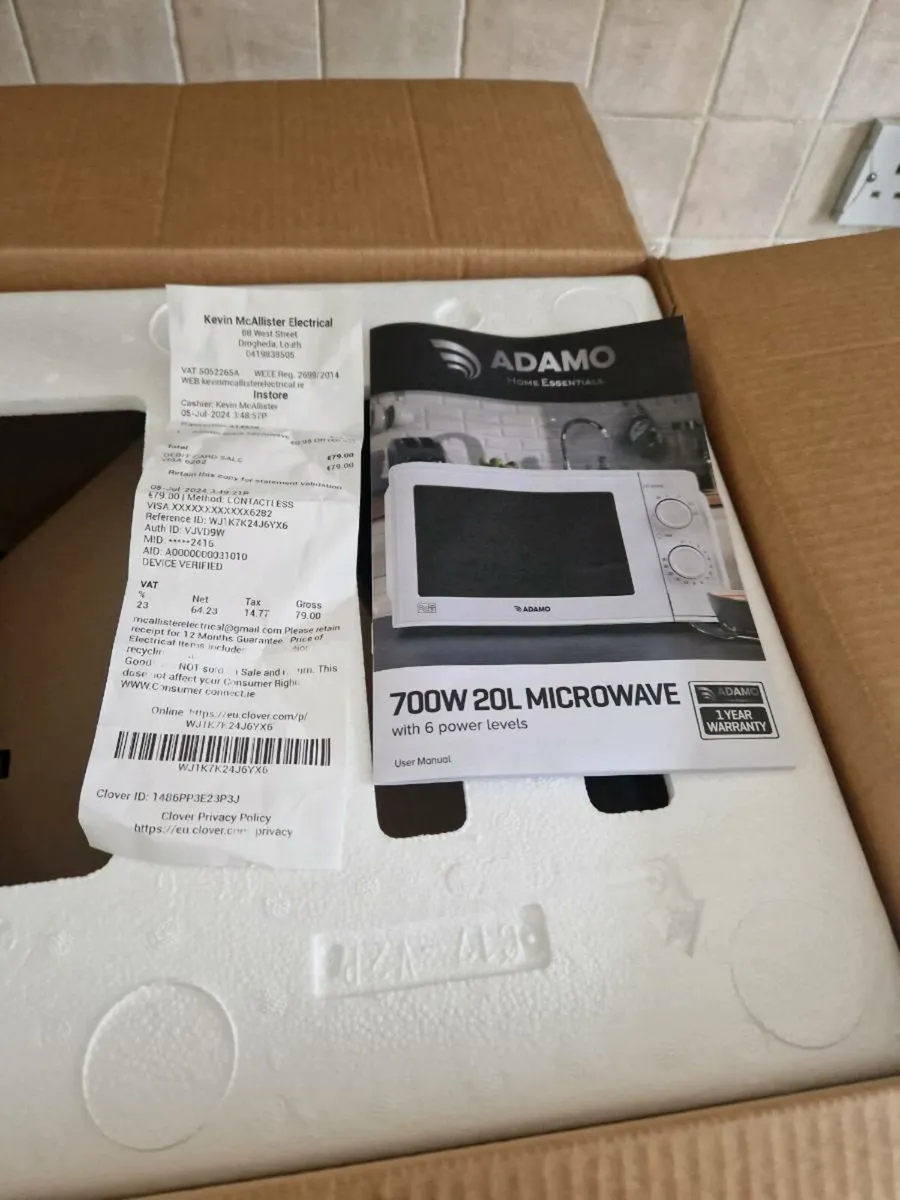 Microwave for sale in Drogheda - Image 1
