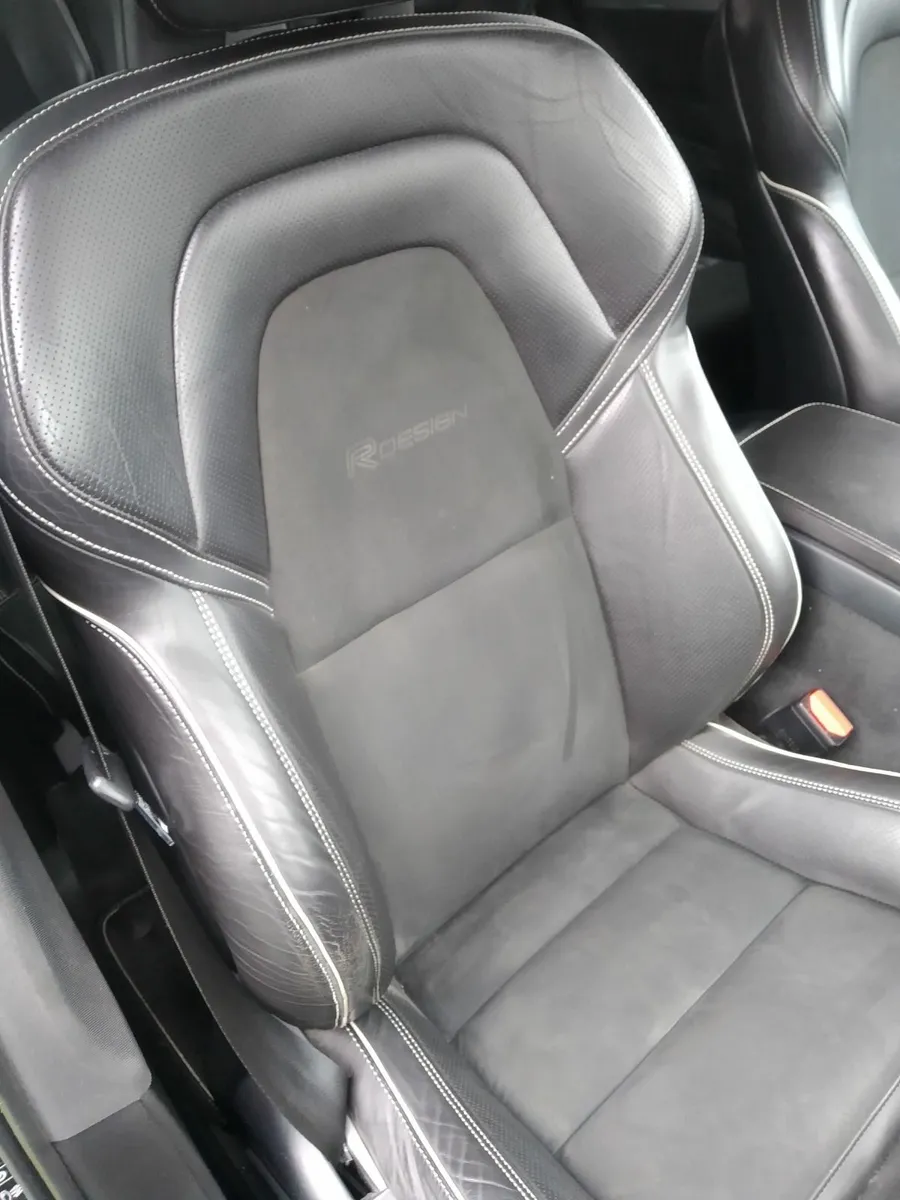 Volvo XC90 2016 D4 - Image 3