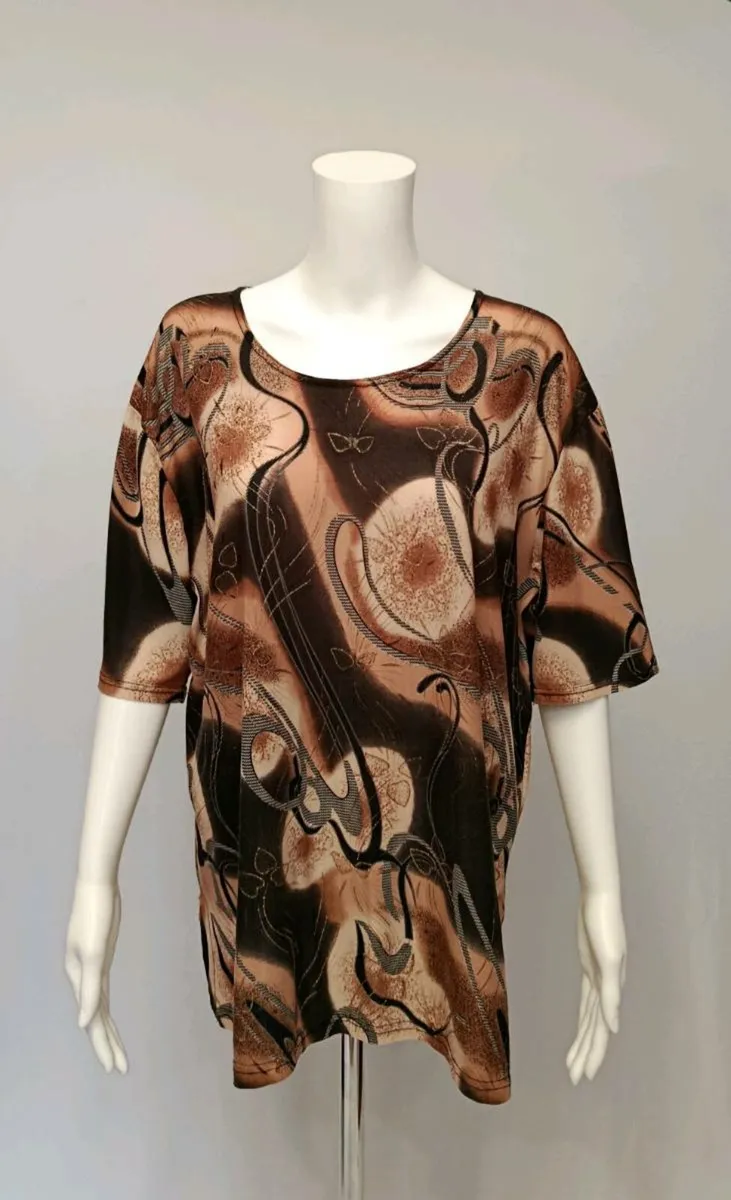 Brown/sand top - Image 1