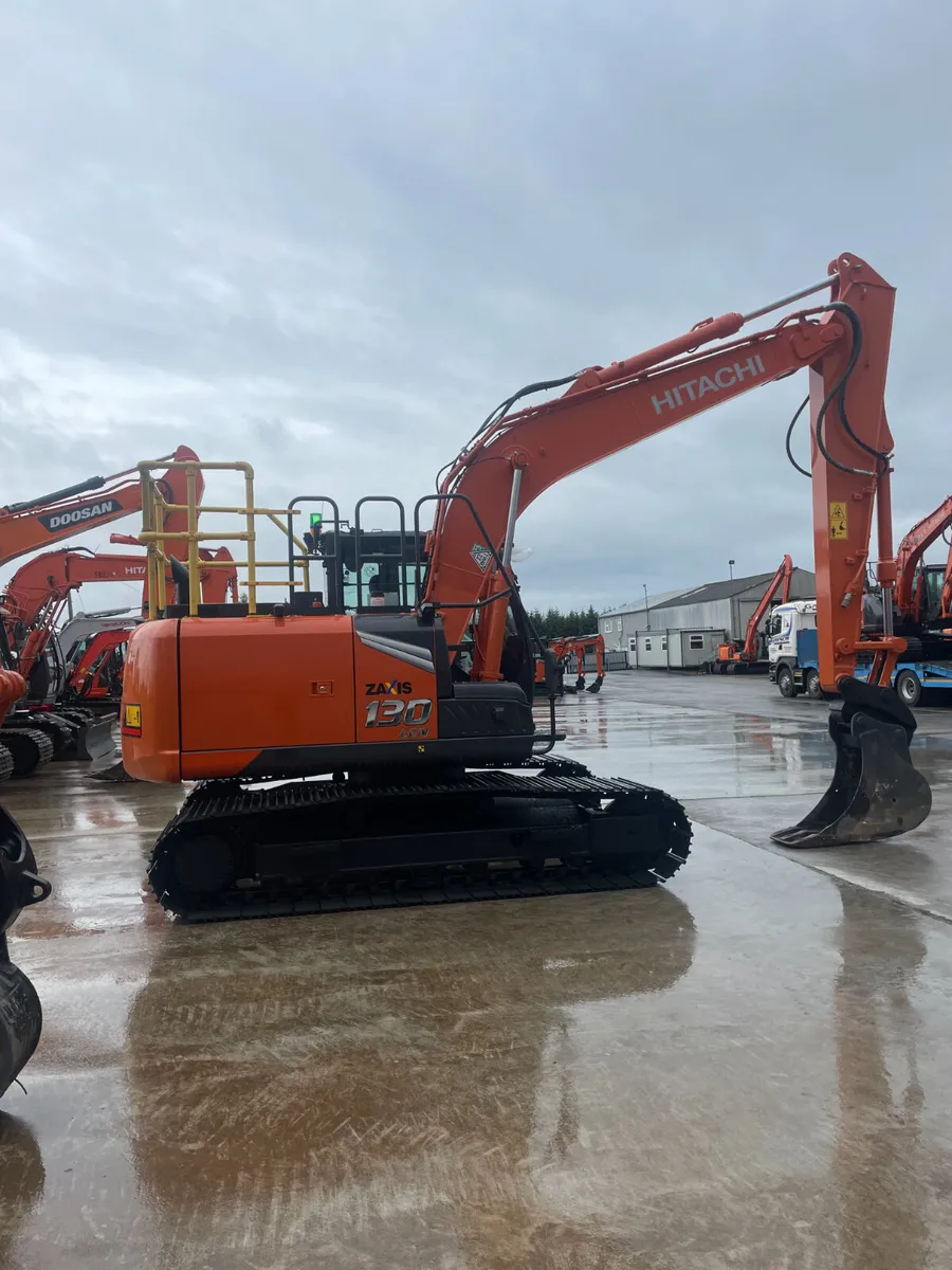 HITACHI ZX130-7 - Image 3