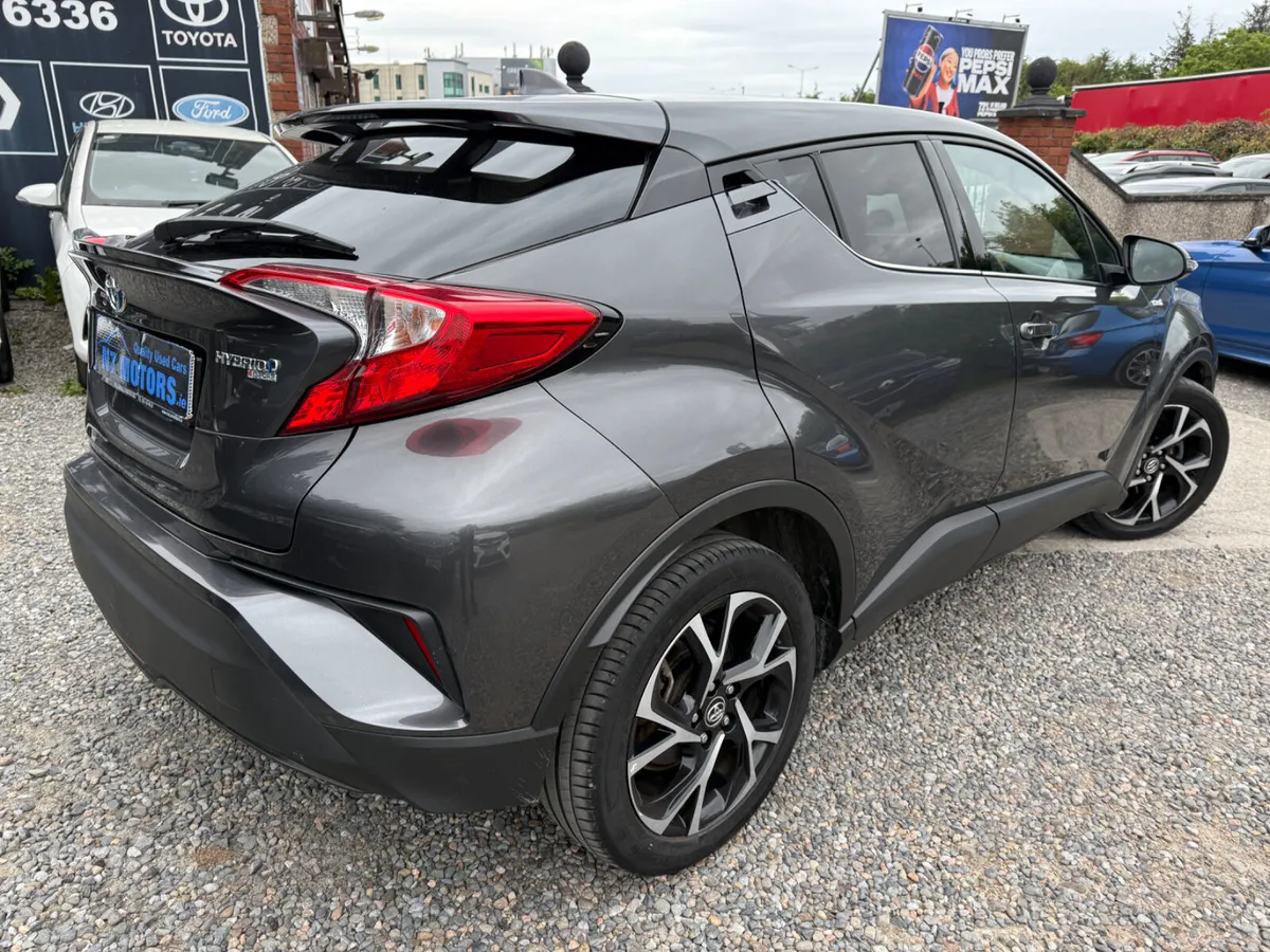 2019 Toyota C-HR  1.8 HYBRID SPORT AUTO - Image 4