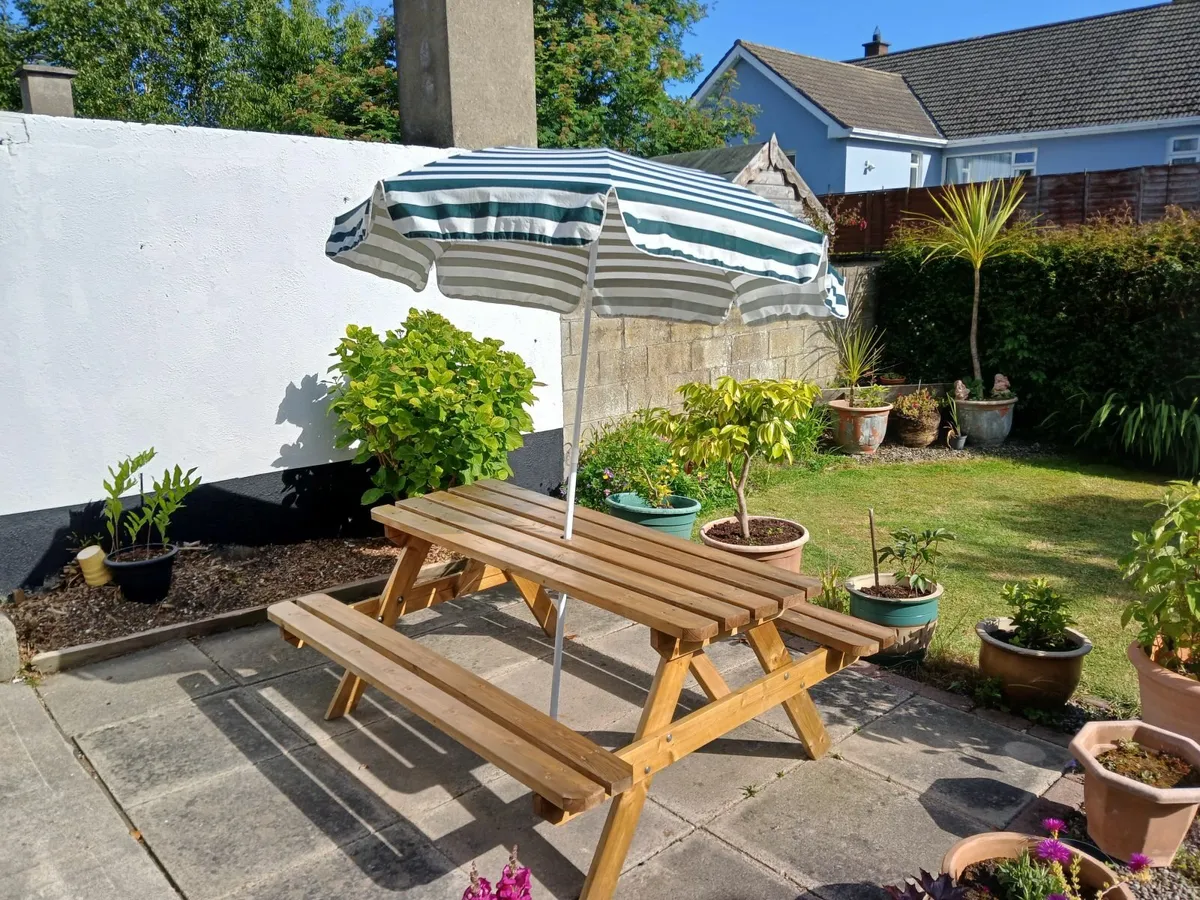 Picnic bench - Image 2