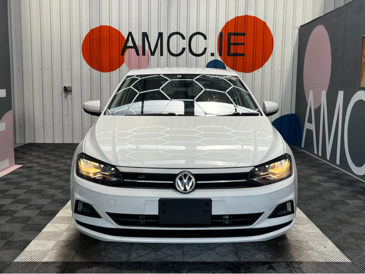 Volkswagen Polo TSI COMFORT LINE / 62k KMs / Rever - Image 2
