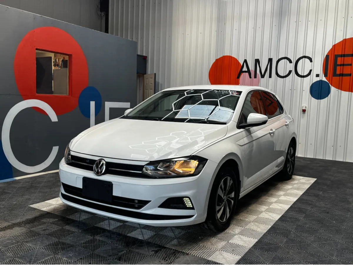 Volkswagen Polo TSI COMFORT LINE / 62k KMs / Rever - Image 3