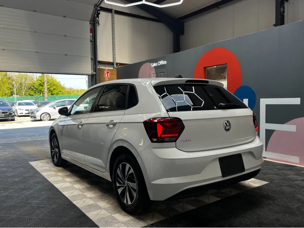 Volkswagen Polo TSI COMFORT LINE / 62k KMs / Rever - Image 4