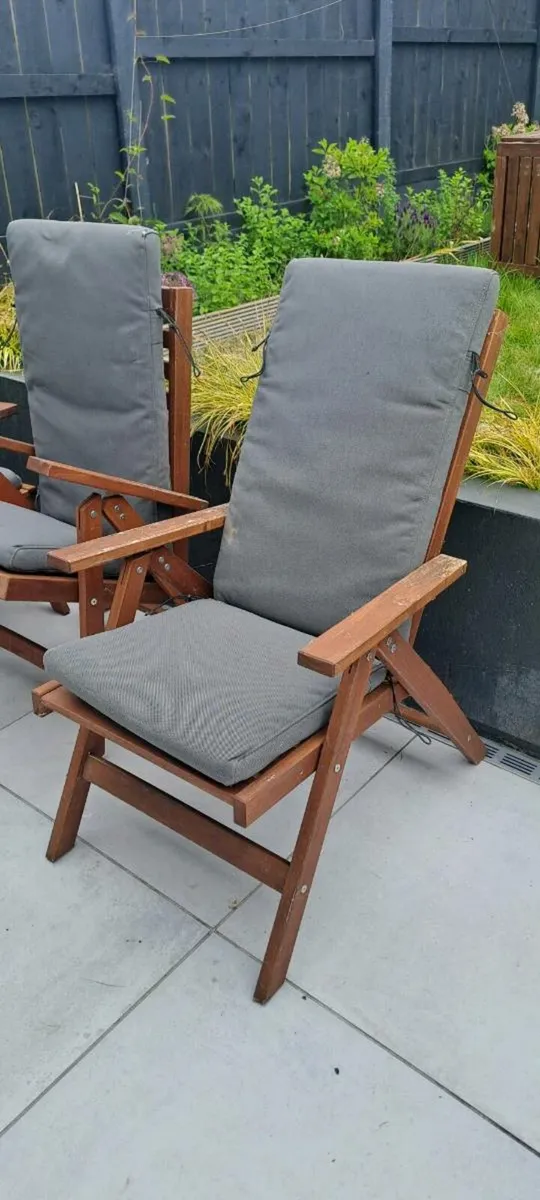 Garden Set Furniture Chairs Table - Image 1