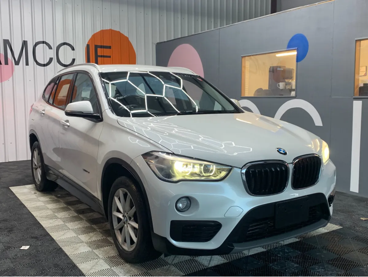 BMW X1 AUTOMATIC S-DRIVE 18i / 70k KMs / Heated Se - Image 1