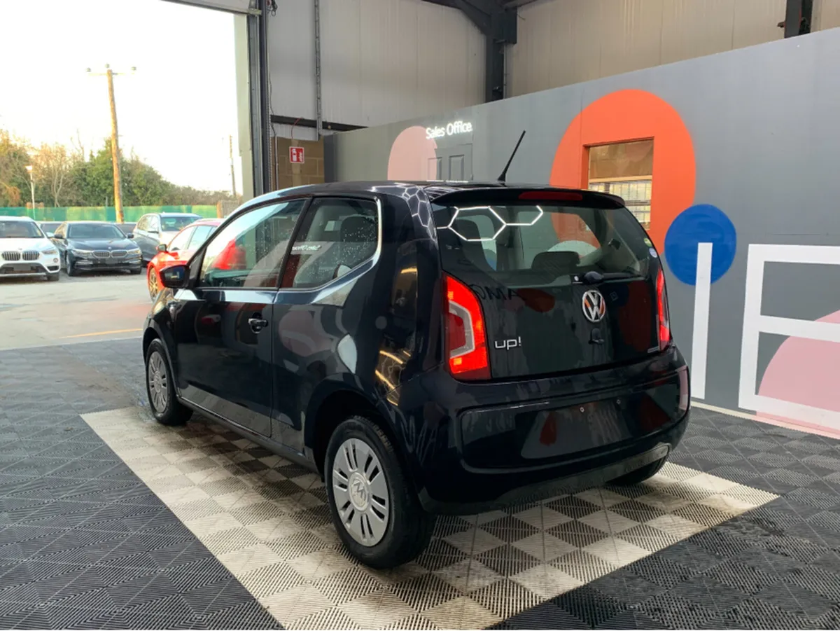 Volkswagen up! 1.0 PETROL / 78k KMs / Automatic - Image 4