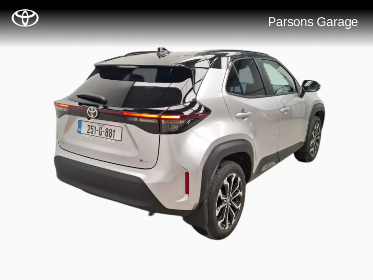 Toyota Yaris Cross YARIS CROSS LUNA SPORT BI - Image 2