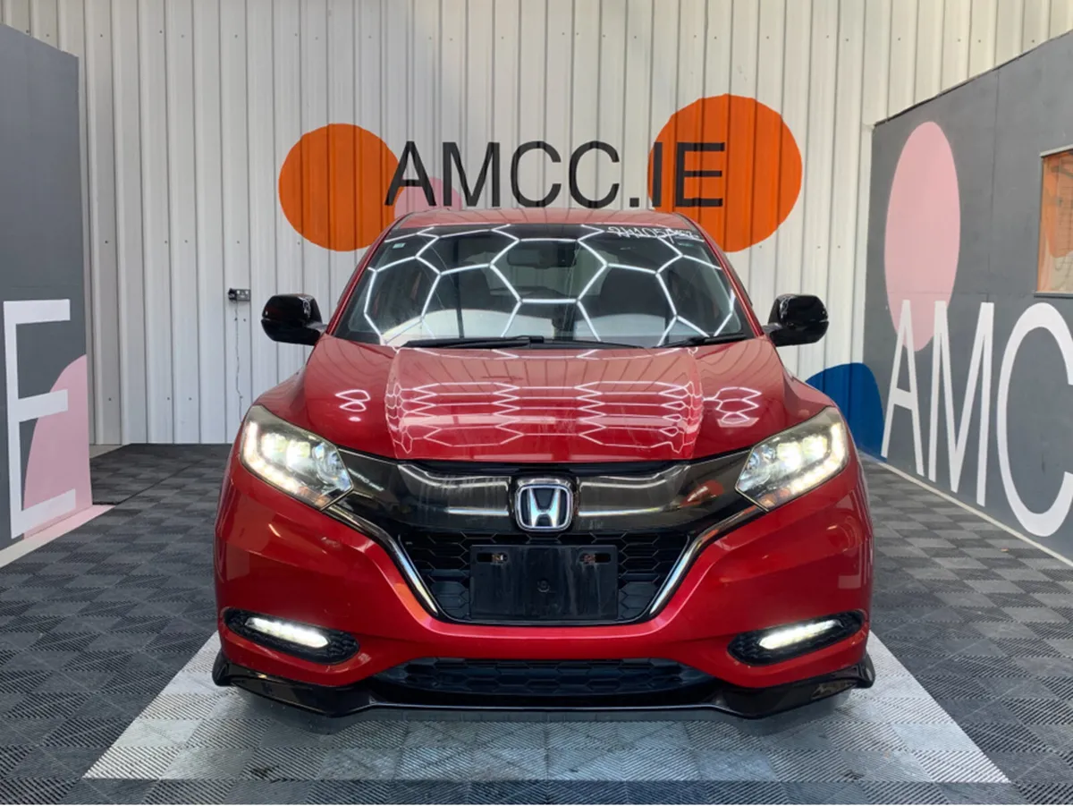 Honda Vezel 1.5 HYBRID / 75k KMs / Heated Seats, A - Image 2