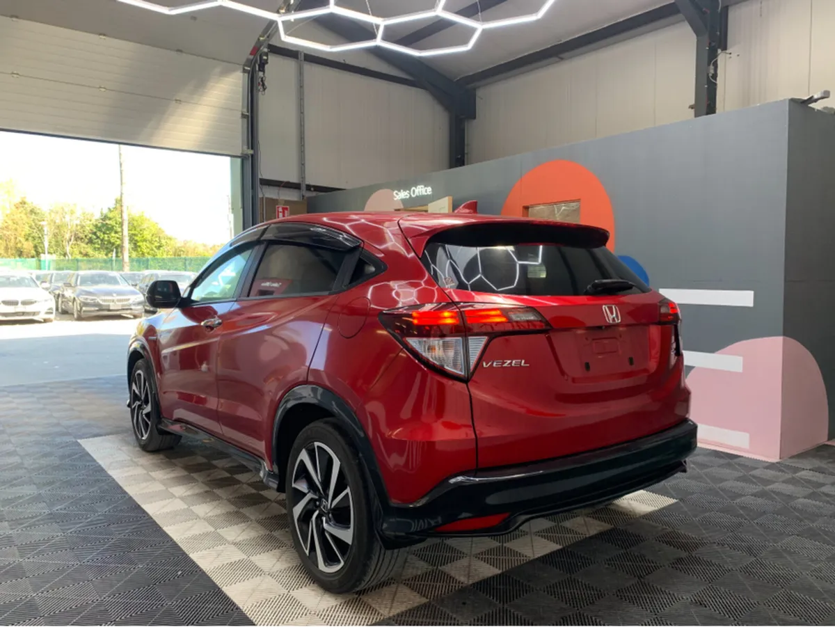 Honda Vezel 1.5 HYBRID / 75k KMs / Heated Seats, A - Image 4