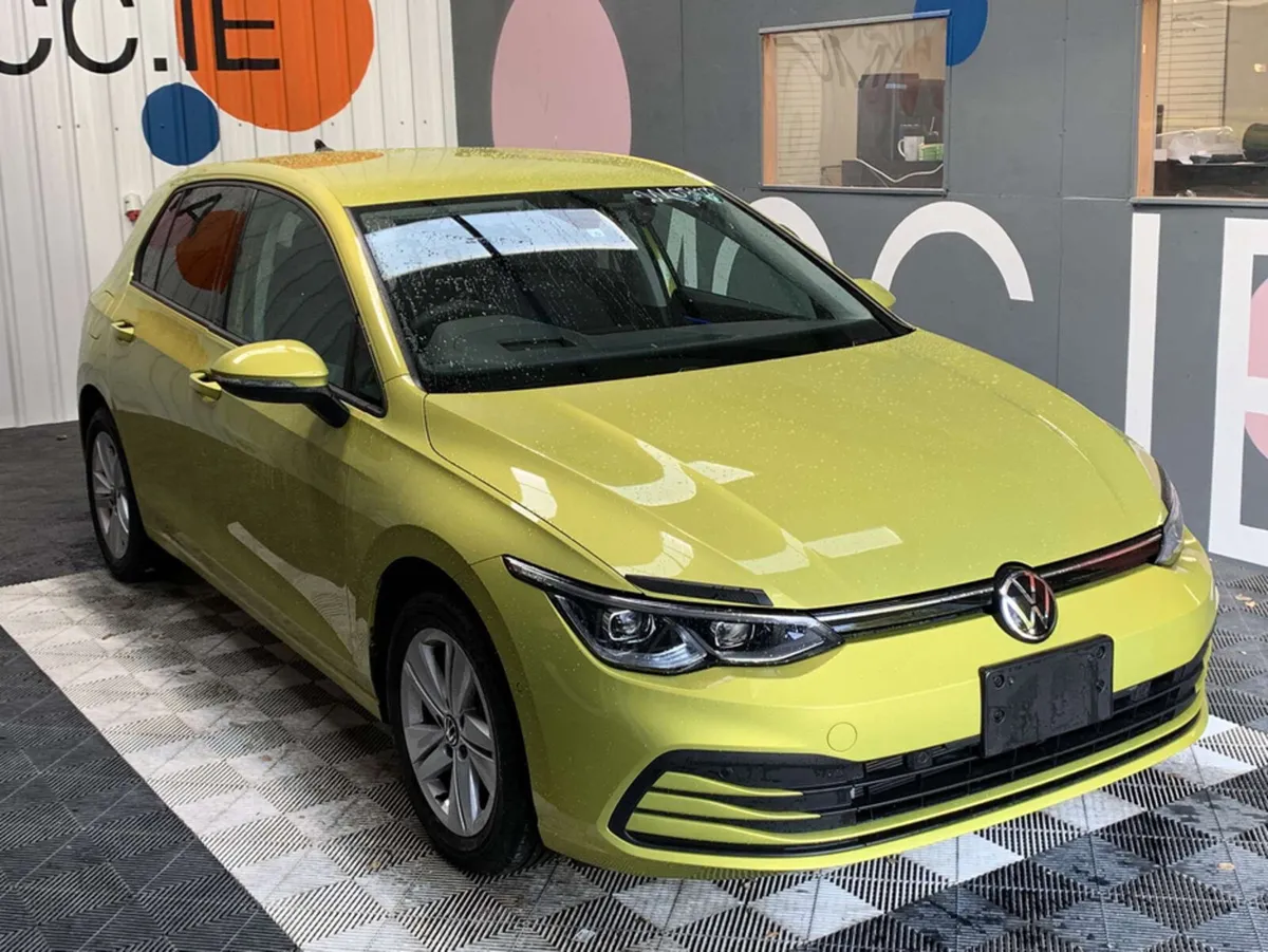 Volkswagen Golf ETSI Active/10k KMS/Reverse Camera - Image 1