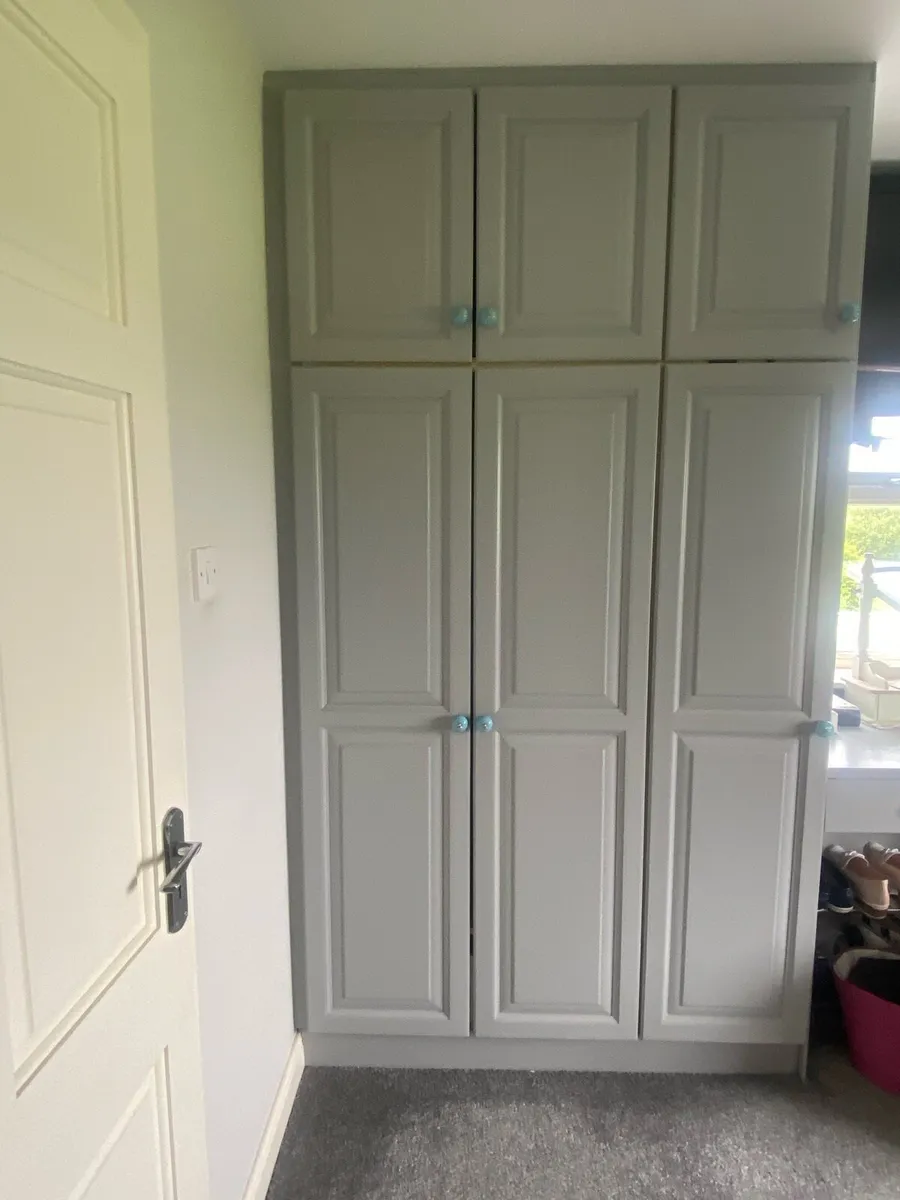 Built-in Wardrobes - Image 2