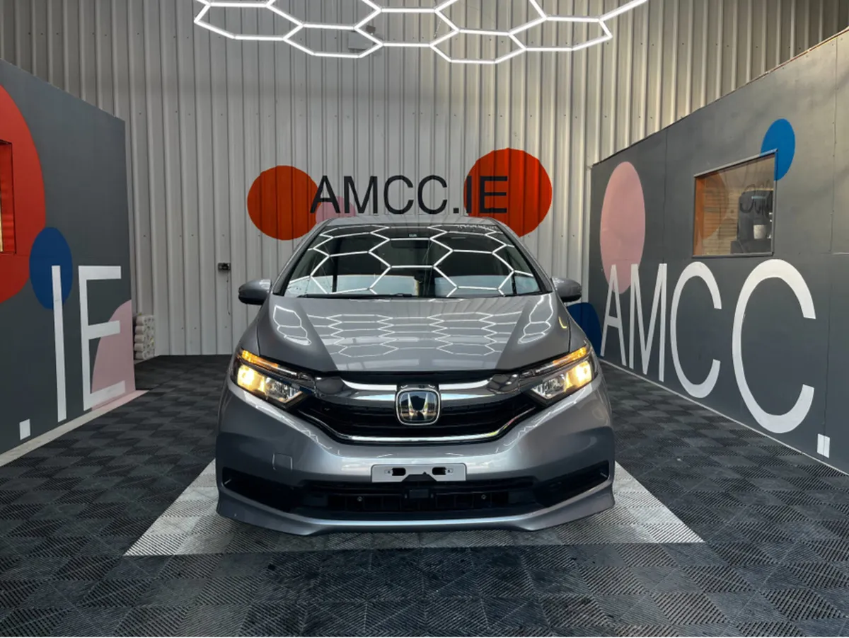 Honda Shuttle 1.5 HYBRID /61k KMs / ADAPTIVE CRUIS - Image 2