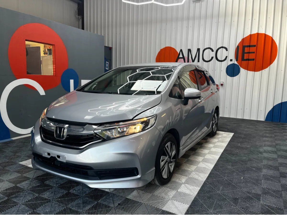 Honda Shuttle 1.5 HYBRID /61k KMs / ADAPTIVE CRUIS - Image 3