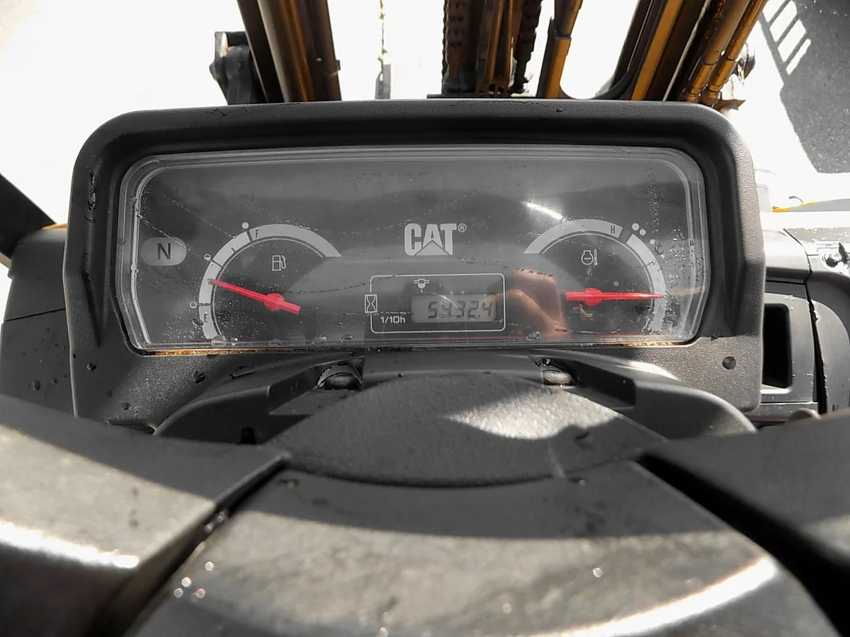 NEW STOCK , CAT DP25N , LOW MAST CONTAINER SPEC !! - Image 2