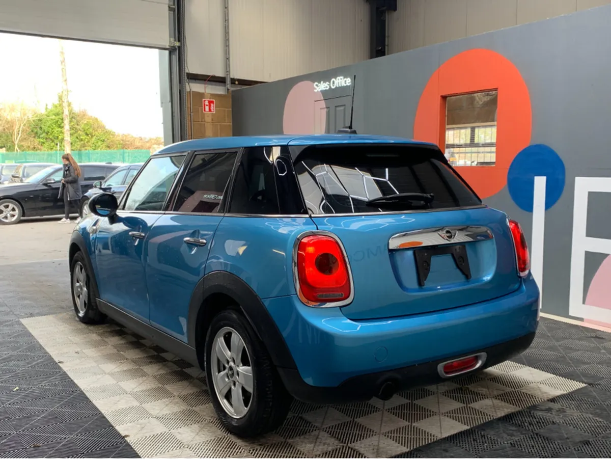 Mini Cooper 1.2 PETROL AUTOMATIC / 79k KMs / Rever - Image 4