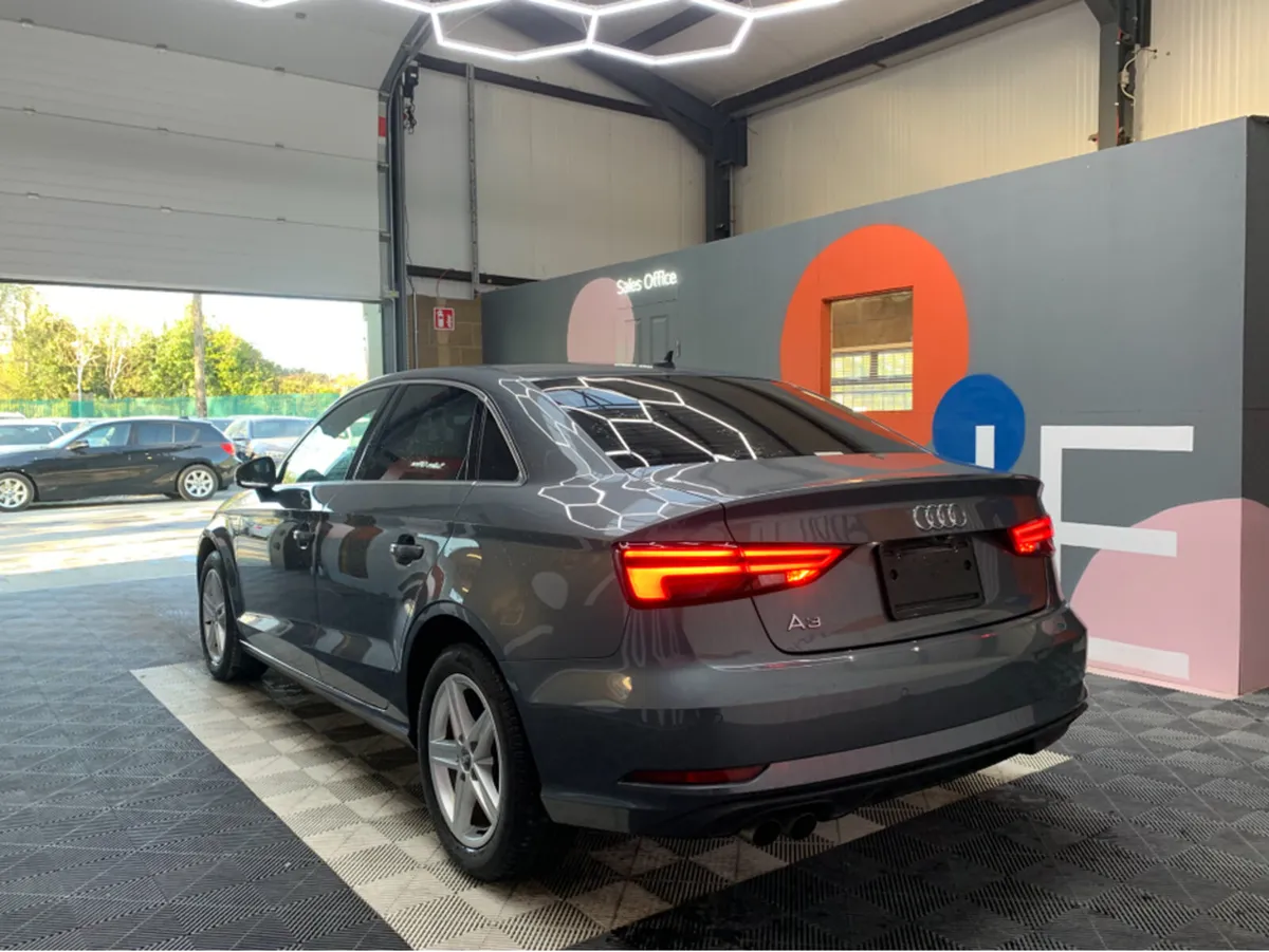 Audi A3 30 TFSI AUTOMATIC / 11k KMs / Adaptive Cru - Image 4