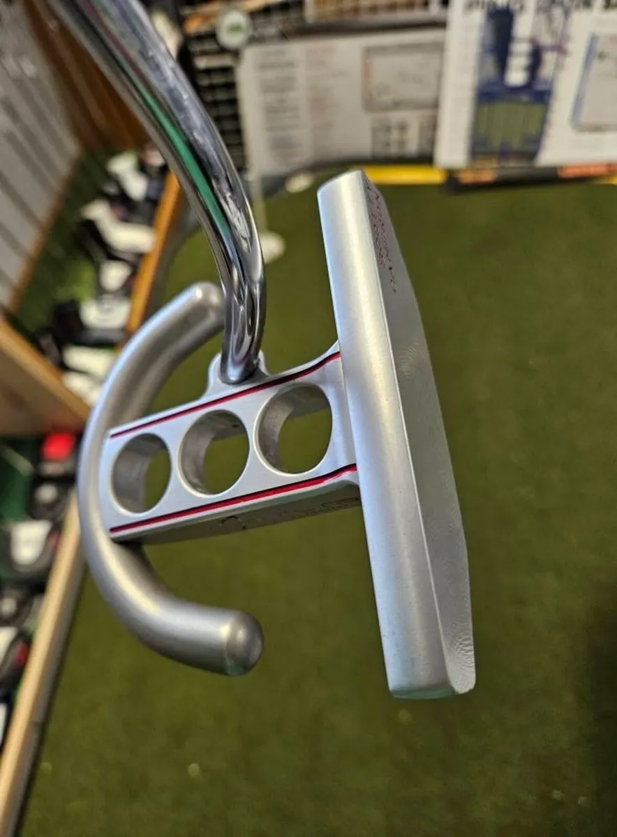 Scotty Cameron Futura Putter - Image 4
