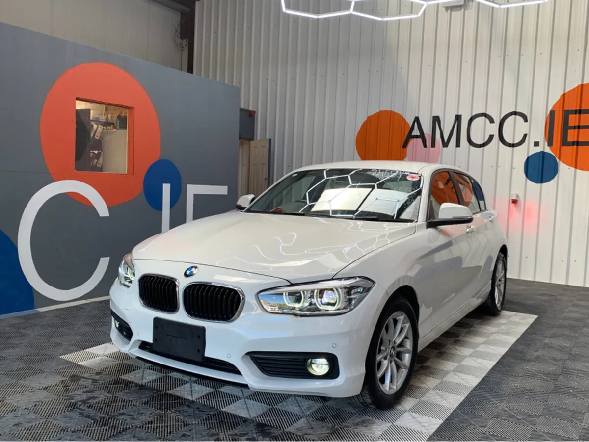 BMW 1-Series 118i AUTOMATIC / 69k KMs / Reverse Ca - Image 3