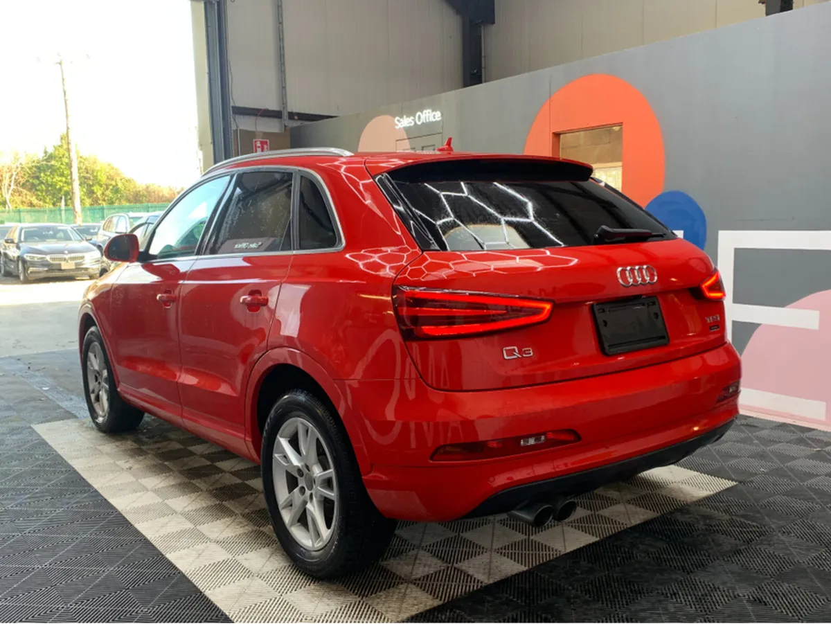 Audi Q3 1.4 TFSI / 70k KMs / Automatic / Reverse C - Image 4