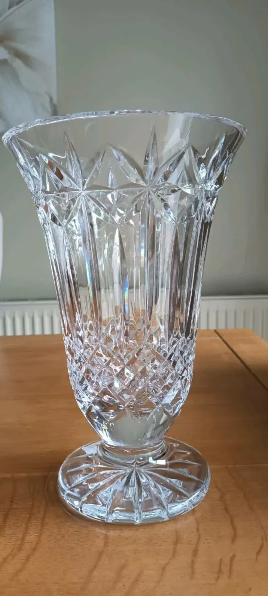 Waterford Crystal Vase. - Image 2