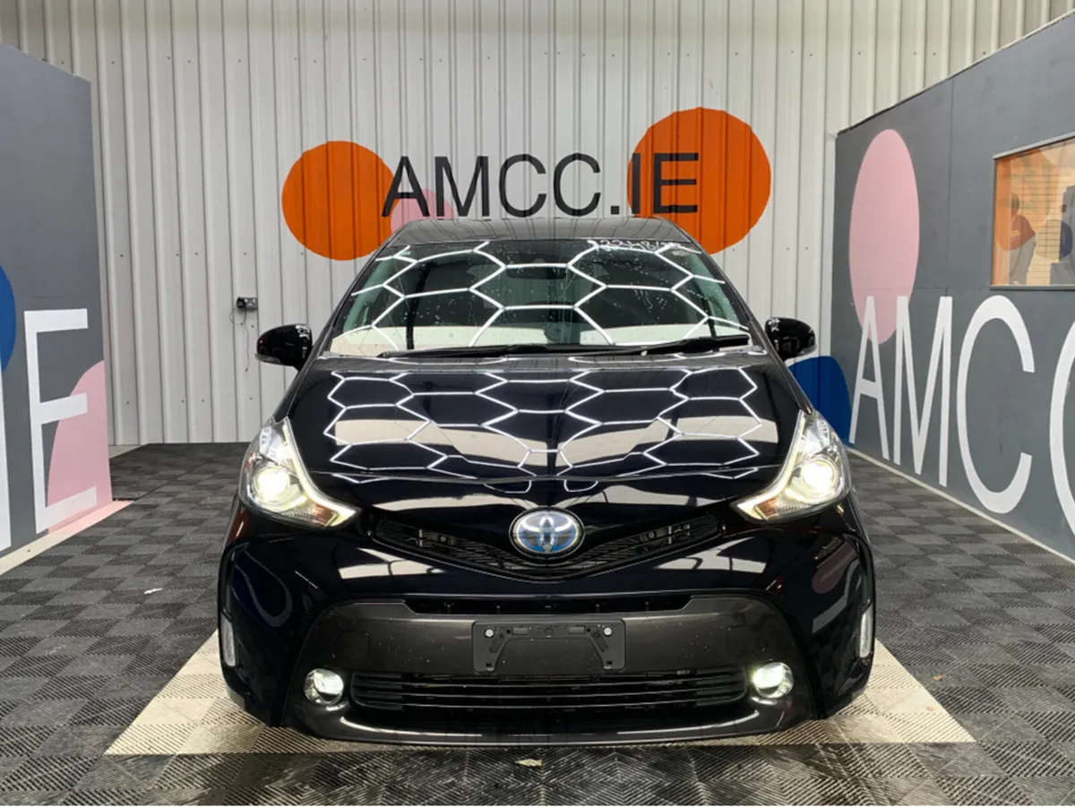 Toyota Prius 1.8 HYBRID 7 SEATER G / 89k KMs / Rev - Image 2