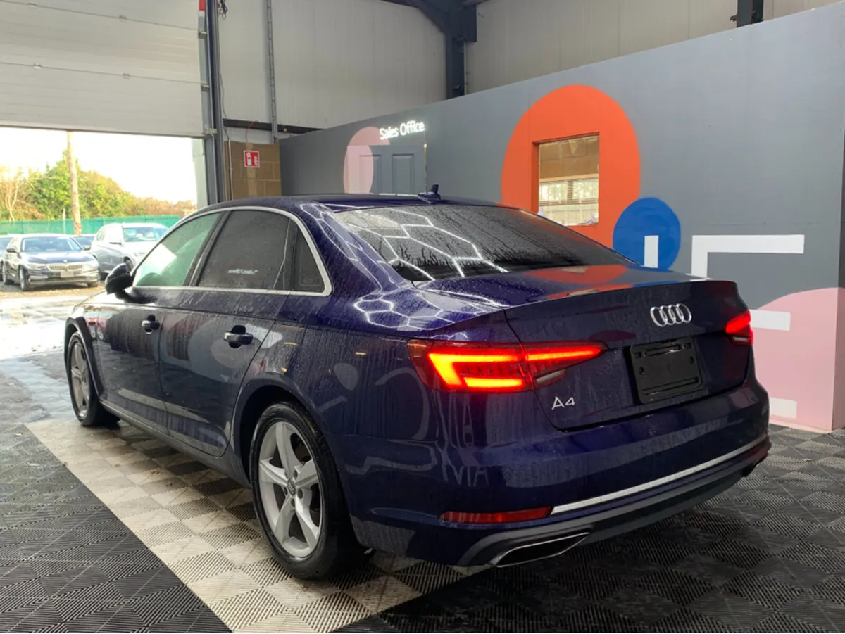 Audi A4 2.0 TFSI / 27k KMs / Automatic / Heated Se - Image 4