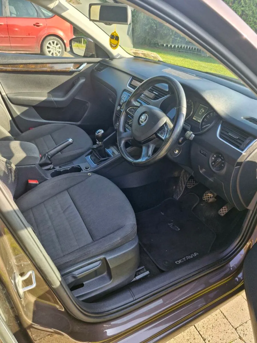 Skoda Octavia 2014 - Image 3