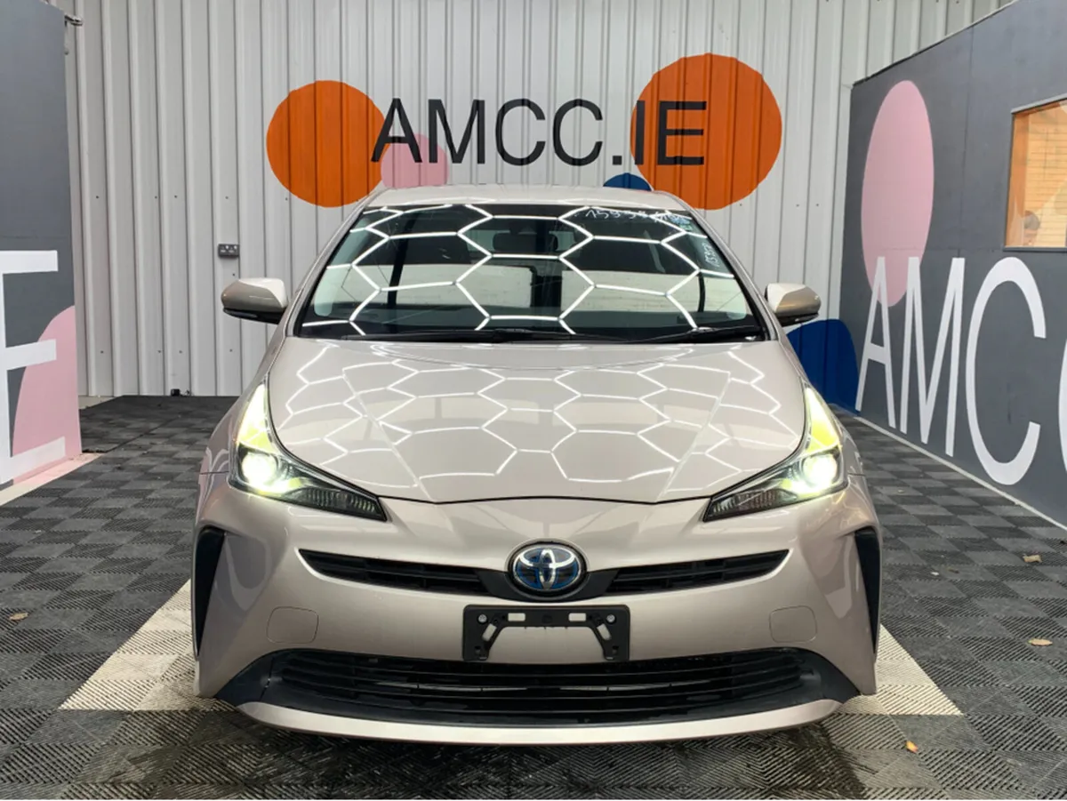 Toyota Prius 1.8 HYBRID AUTOMATIC / 80k KMs / Crui - Image 2
