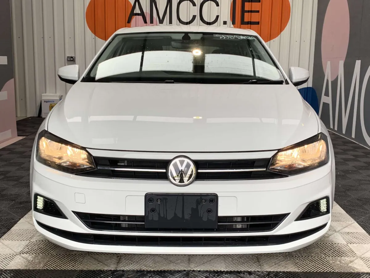 Volkswagen Polo VW Polo TSI Comfort Line / 27k KMs - Image 2