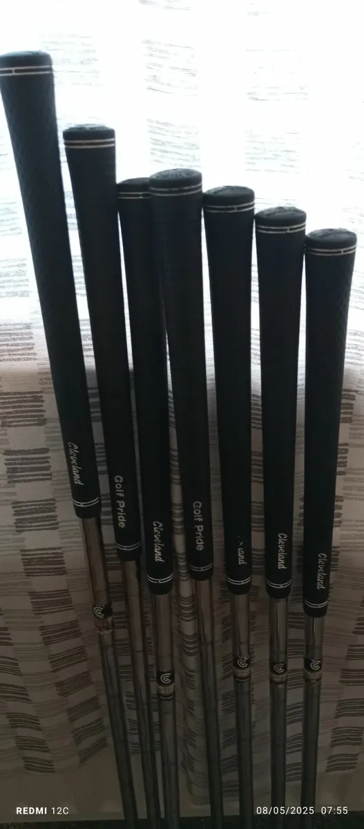 Cleveland CG16 Irons - Image 2