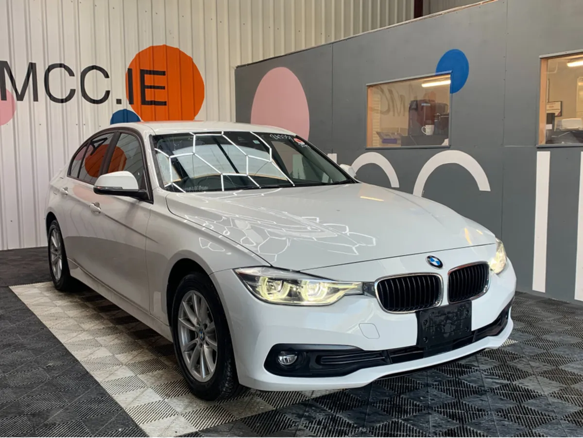 BMW 3-Series 320d AUTOMATIC / 81k KMs / Reverse Ca - Image 1