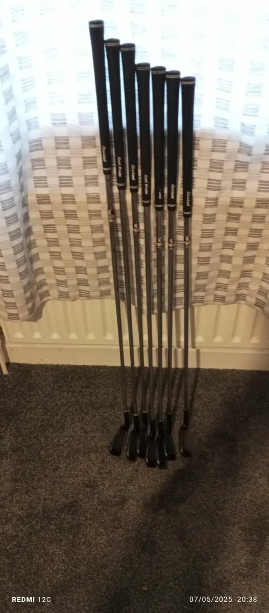 Cleveland CG16 Irons - Image 3