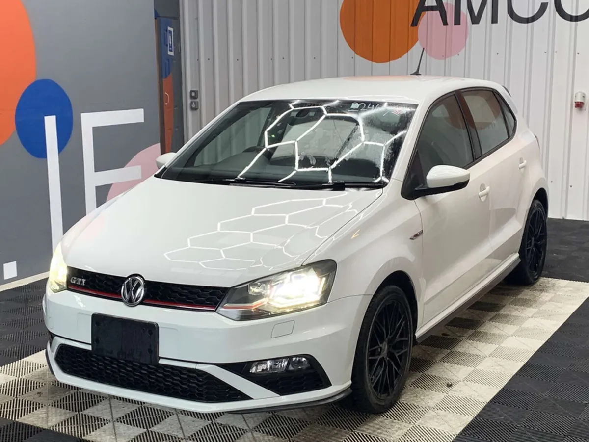 Volkswagen Polo VW Polo GTI Automatic / 62k KMS / - Image 3