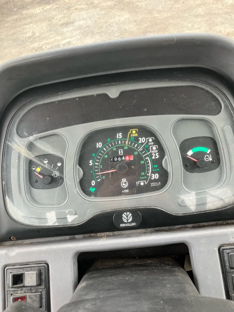 2003 New Holland TL 70 - Image 3