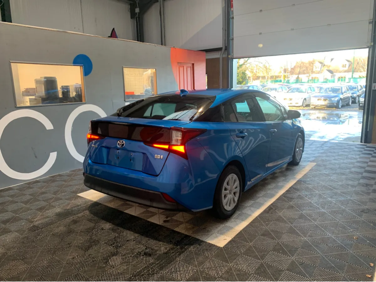 Toyota Prius MAY SALE ONLY €17950 60k KMs / Revers - Image 4