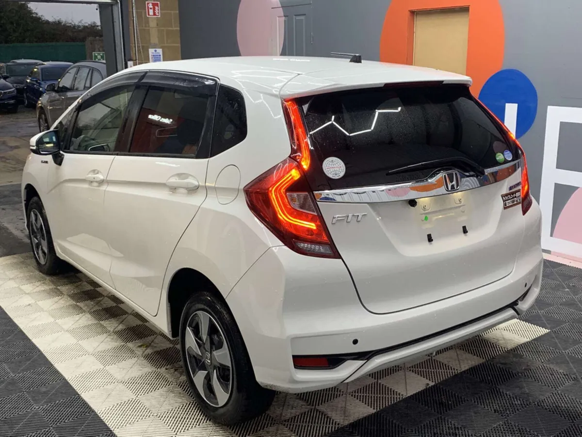 Honda Fit Honda Fit 1.5 Hybrid / Honda Fit Automat - Image 4