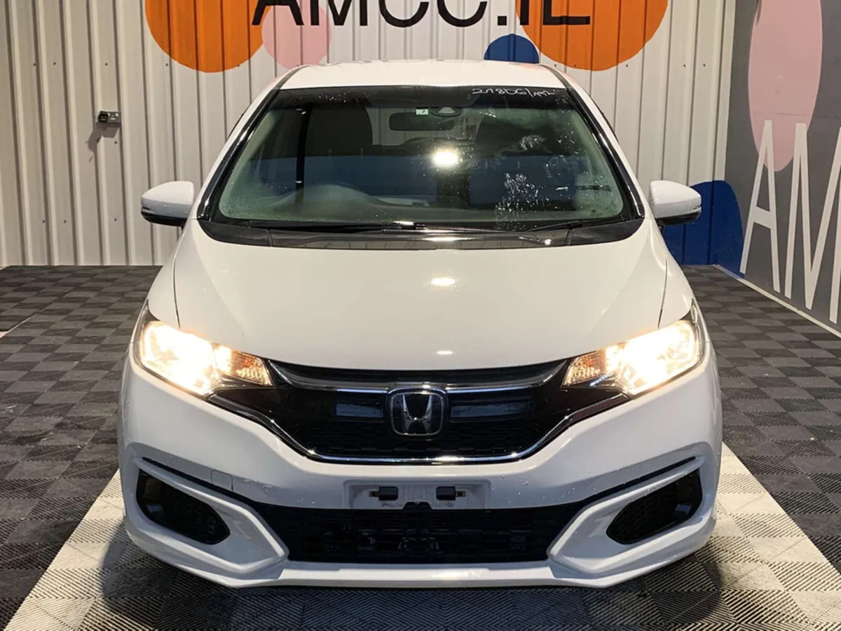 Honda Fit Honda Fit 1.5 Hybrid / Cruise Control / - Image 2