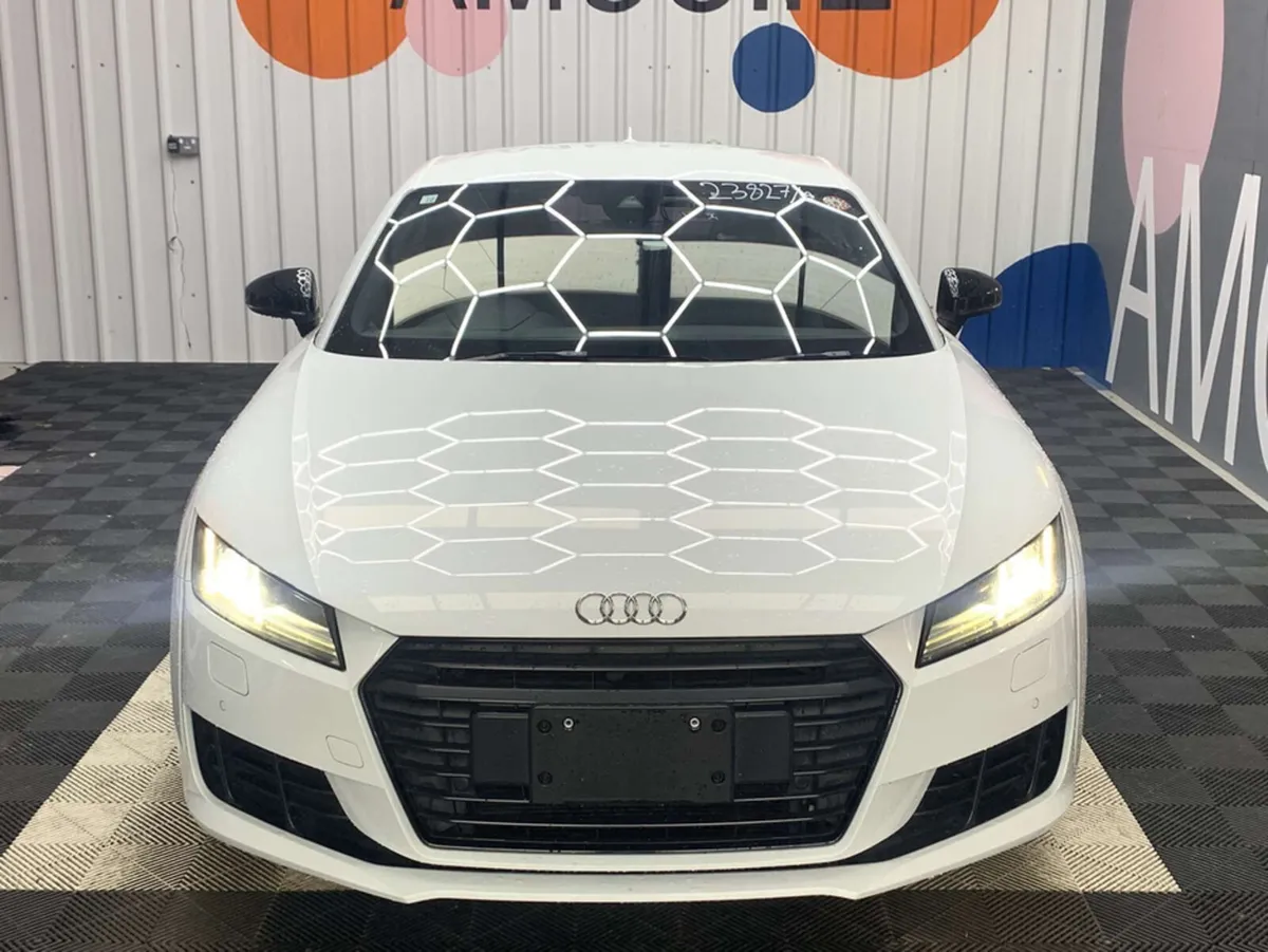 Audi TT Audi TT 1.8 TFSI Automatic / Reverse Camer - Image 2