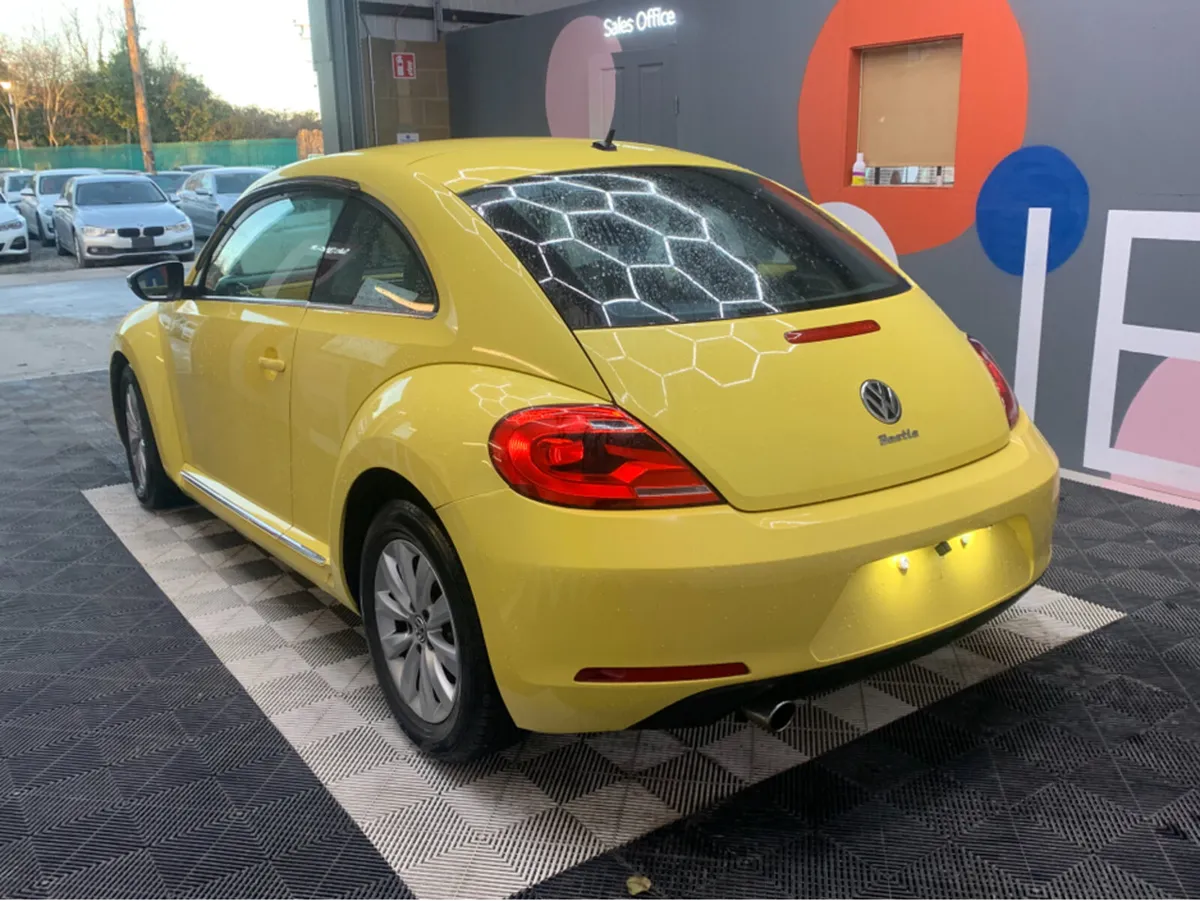 Volkswagen Beetle ONLY €9950! 2013 VOLKSWAGEN BEET - Image 4