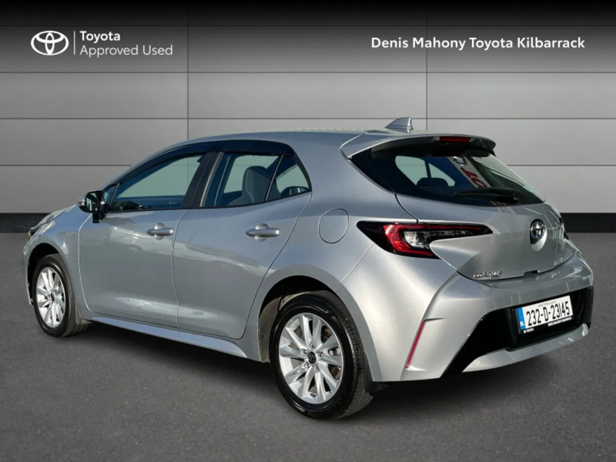 Toyota Corolla HYBRID LUNA H/B - Image 2