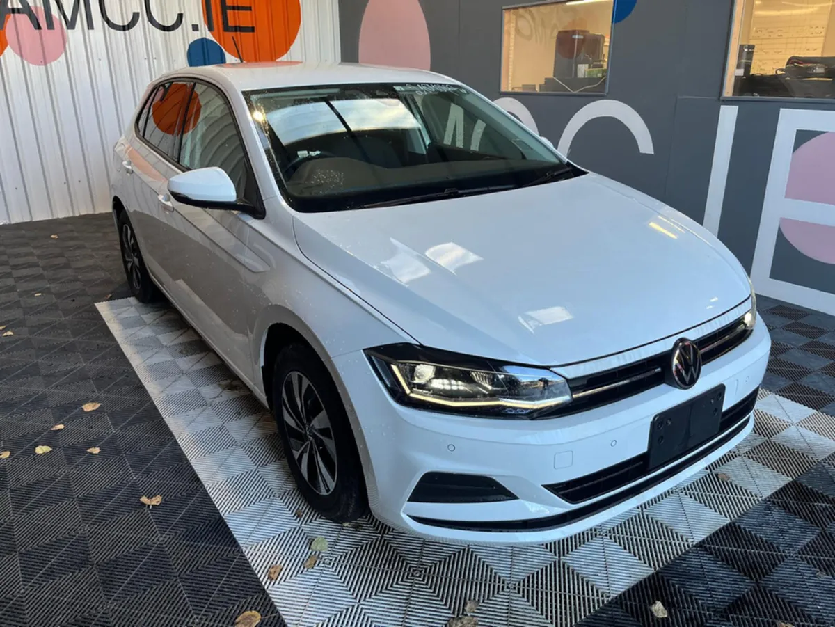 Volkswagen Polo Polo Automatic 1.0 / Reverse Camer - Image 1