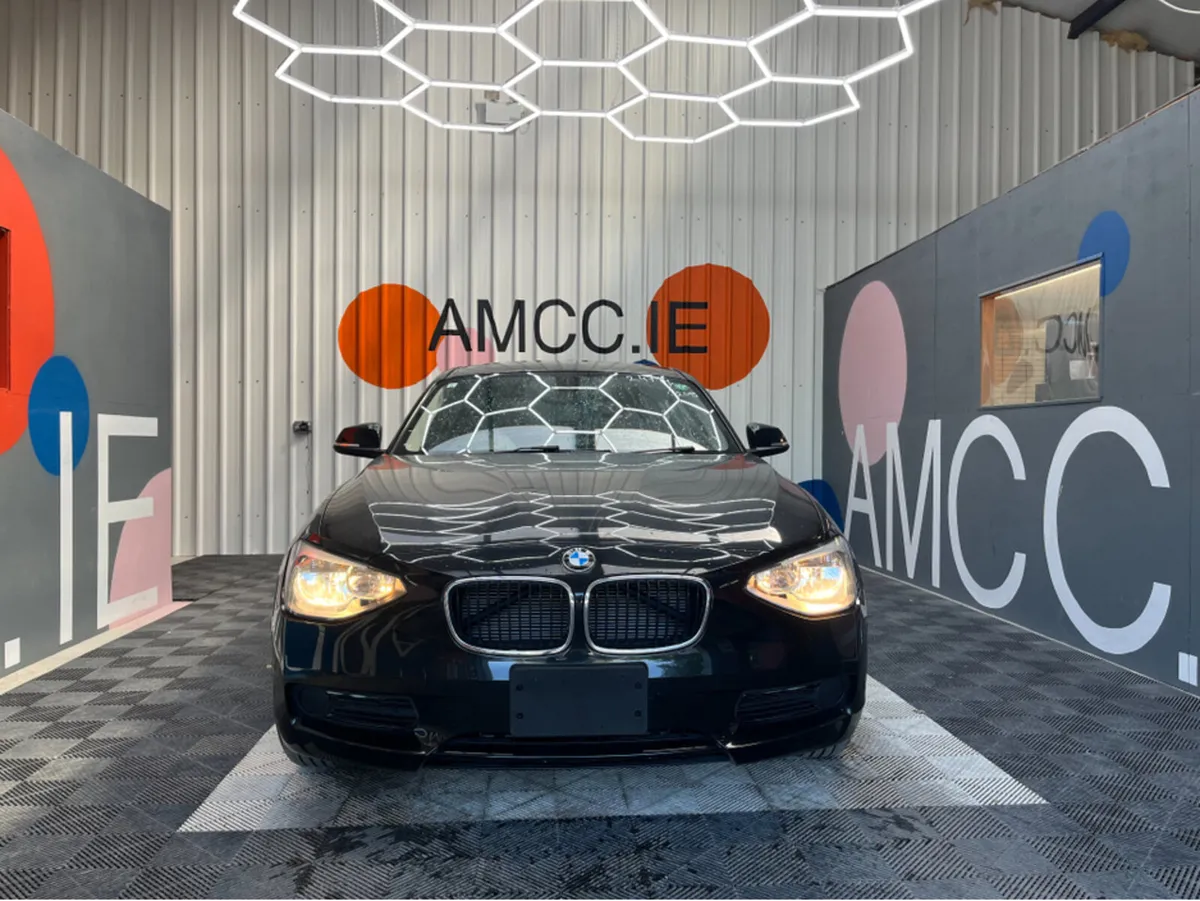 BMW 1-Series BMW 1 Series Automatic 116I / ONLY 33 - Image 2