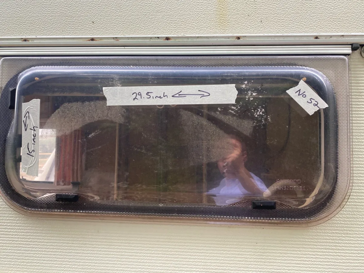 Caravan cushions,windows and other parts - Image 3