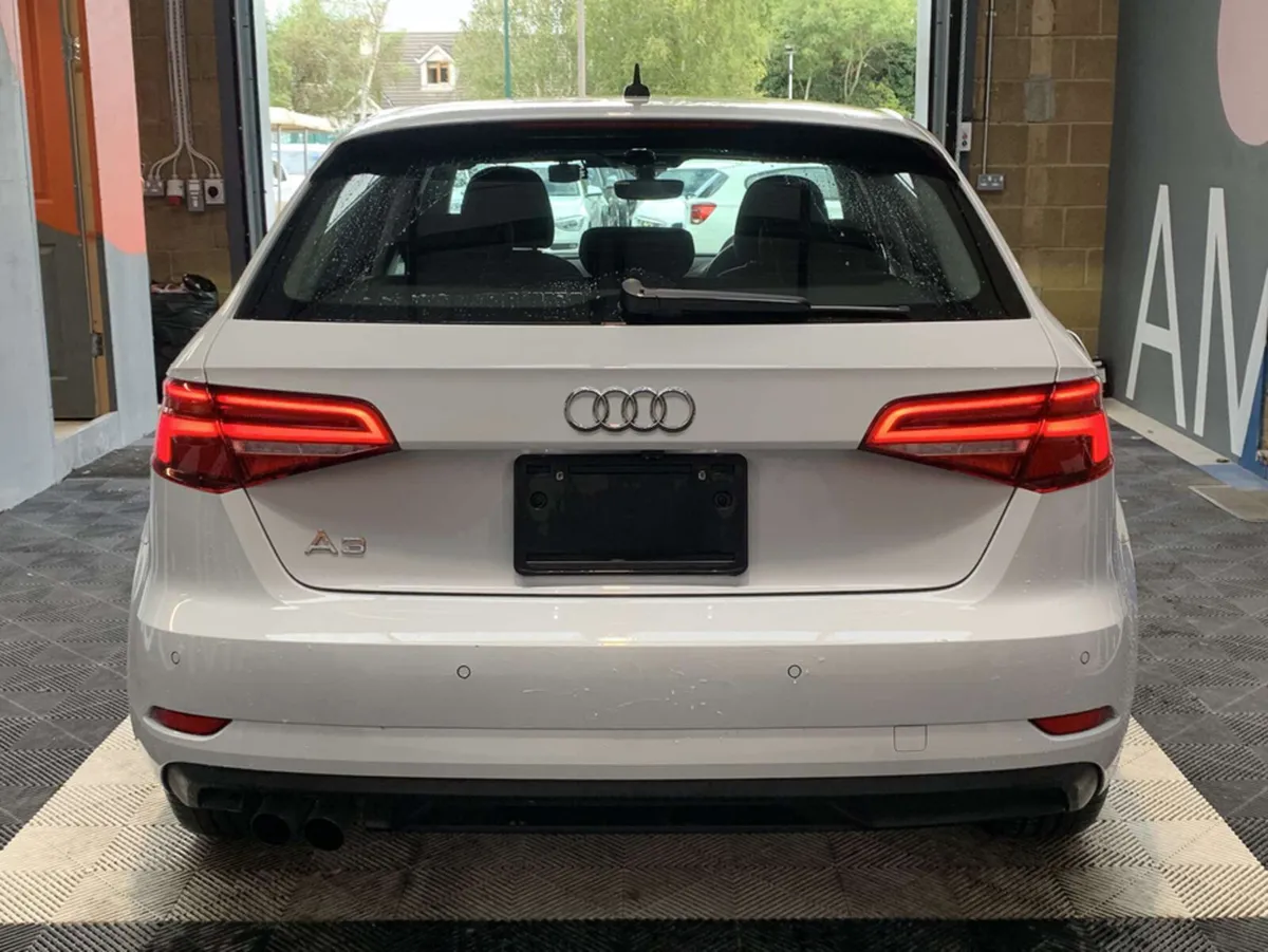 Audi A3 Audi A3 30 TFSI / 36k KMs / Reverse Camera - Image 4