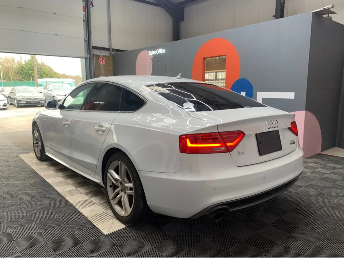 Audi A5 2.0 TFSI QUATTRO S-LINE / 42k KMs / Heated - Image 4