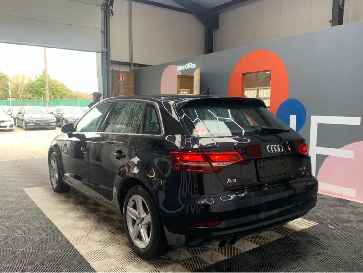 Audi A3 1.4 TFSI AUTOMATIC / 71k KMs / Adaptive Cr - Image 4