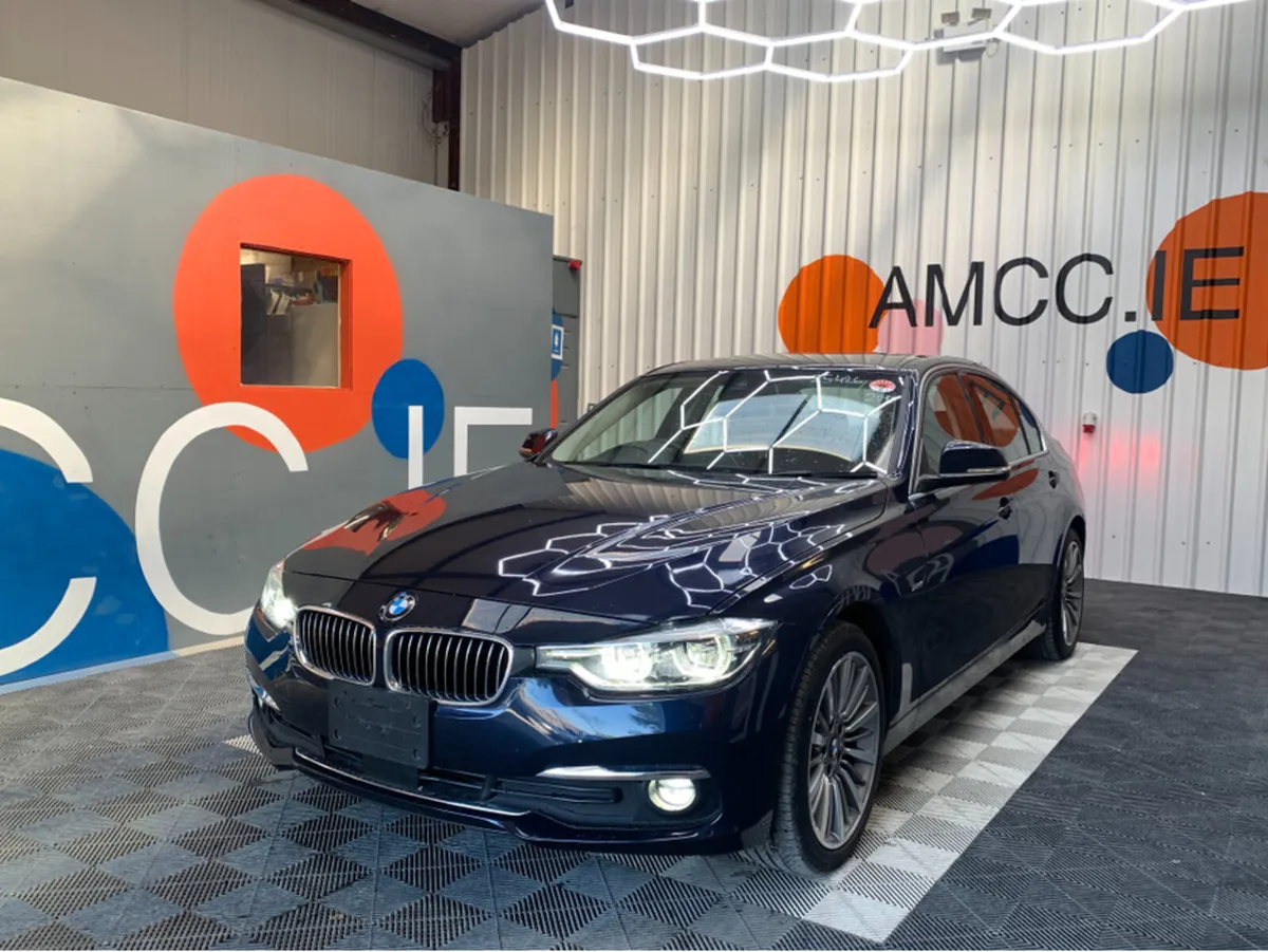 BMW 3-Series 320d LUXURY / 47k KMs / Heated Leathe - Image 3