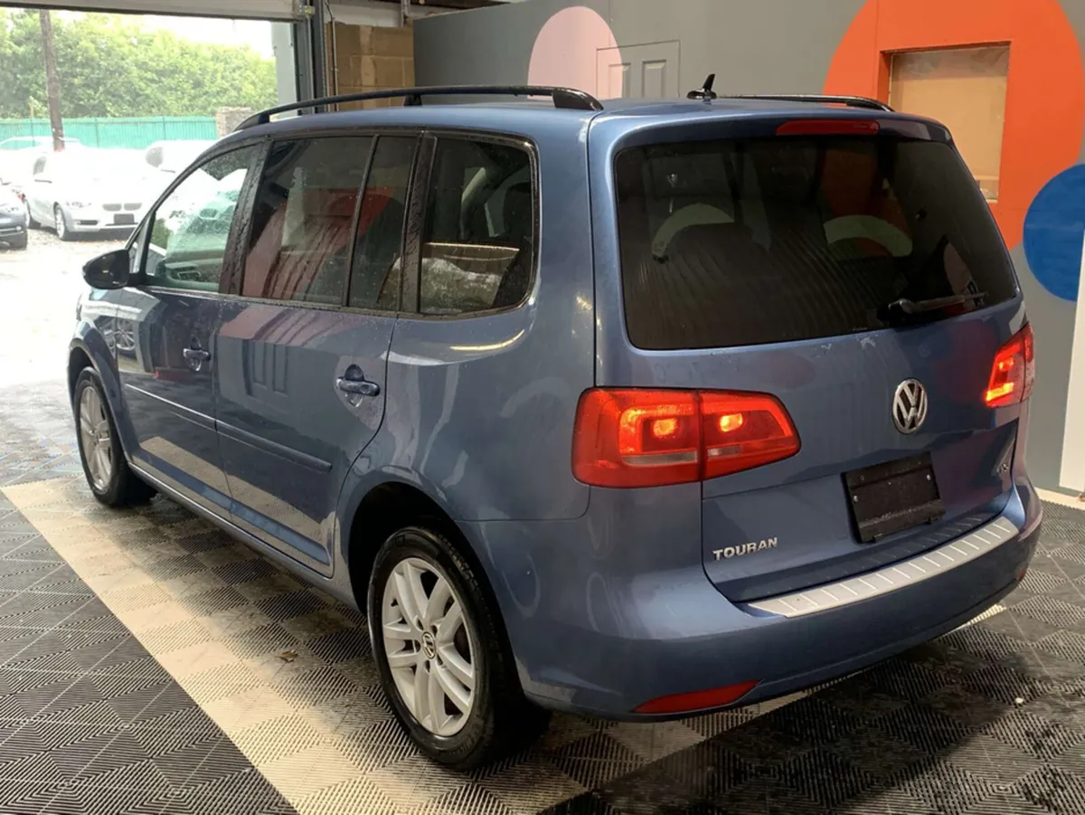 Volkswagen Touran ONLY €12950 VW Touran Automatic - Image 4